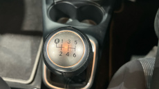 Toyota Yaris 1.33 VVT-i Icon 5dr Petrol Hatchback